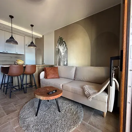 New Luxury At A'more - By The Sea * Stomorska
